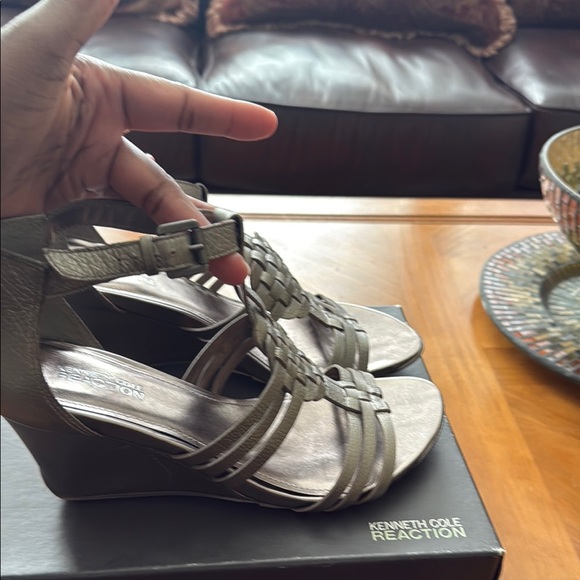Kenneth Cole Reaction Women's Strappy Wedge Sandals - Warm Cedar MT-Pewter - Picture 3 of 6